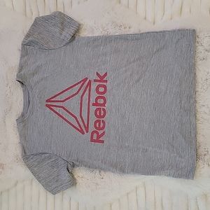 Boys Top Reebok